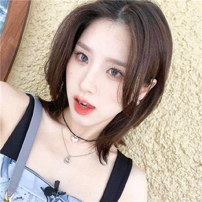 萌子美 虽然她有点怪